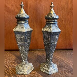 Vintage Bohemian Salt & Pepper Shakers Stamped DSP Co. 206 - Set #1